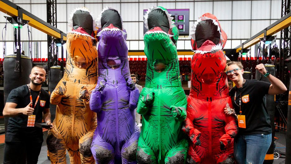 dinosaurios-disfraz-fitboxing-world-games